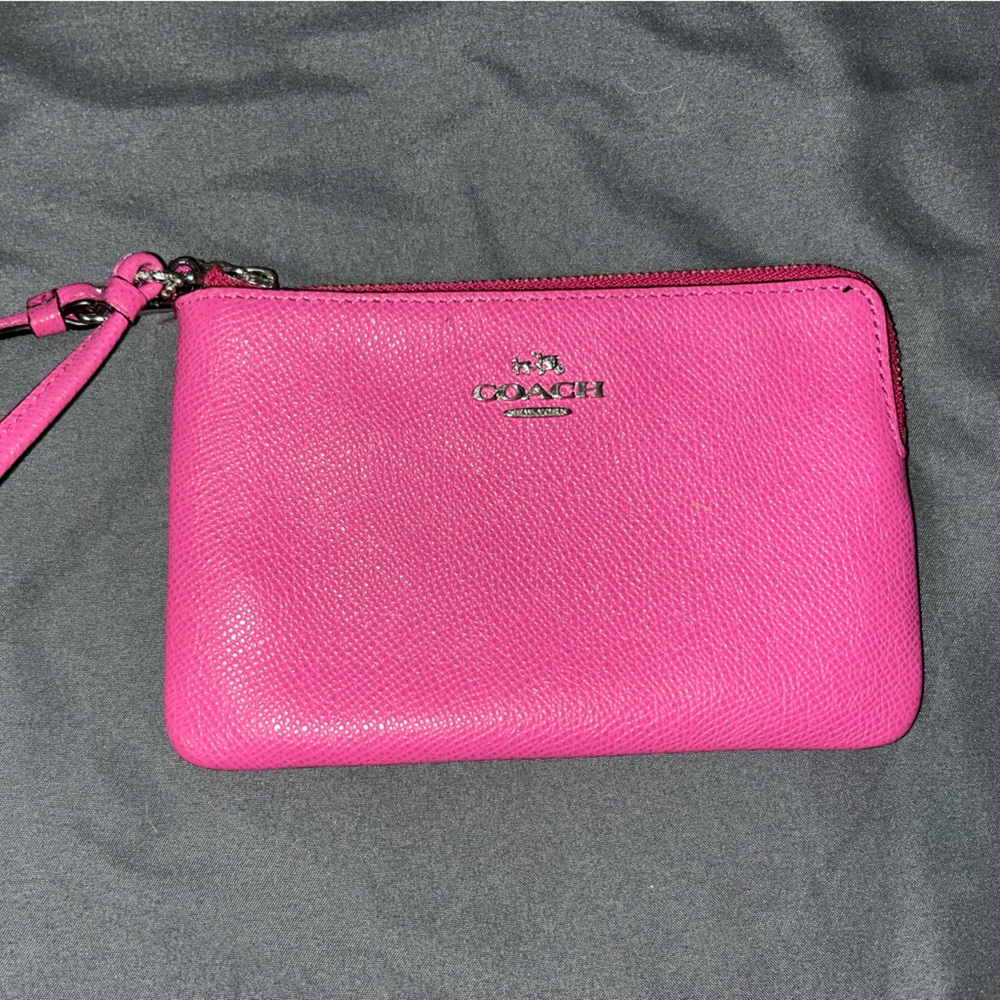 Coach Pouch